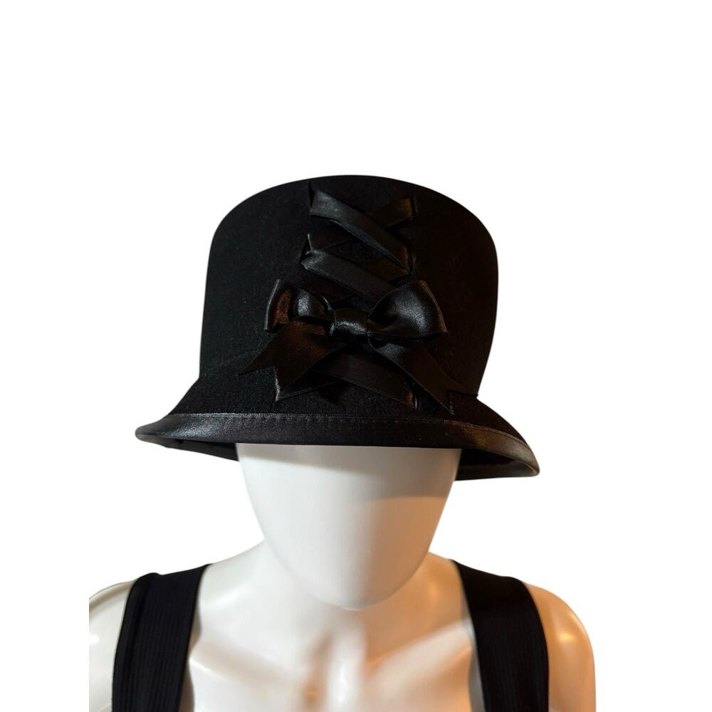 Daniele Meucci Black 100% Wool Cloiche Hat w/ Lace Up Front made in Italy